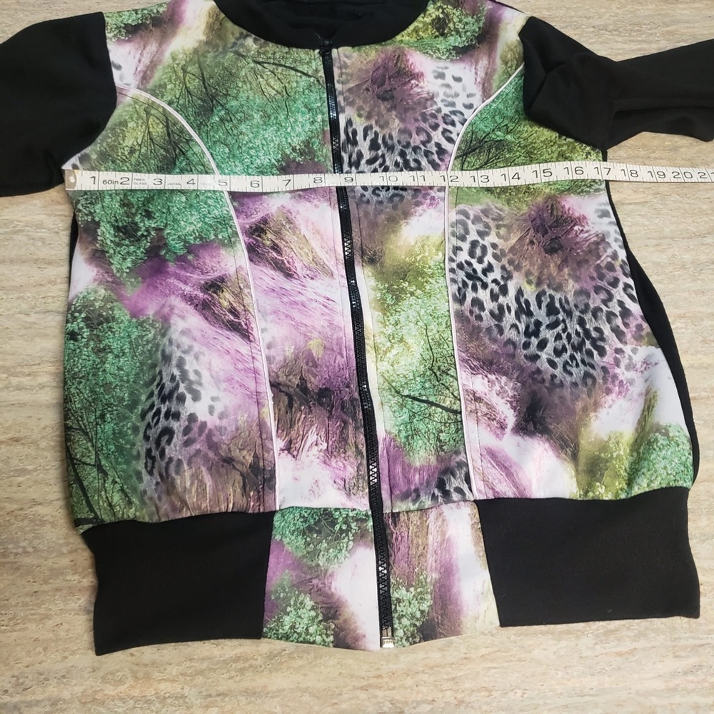 Beautiful Jacket - image 5